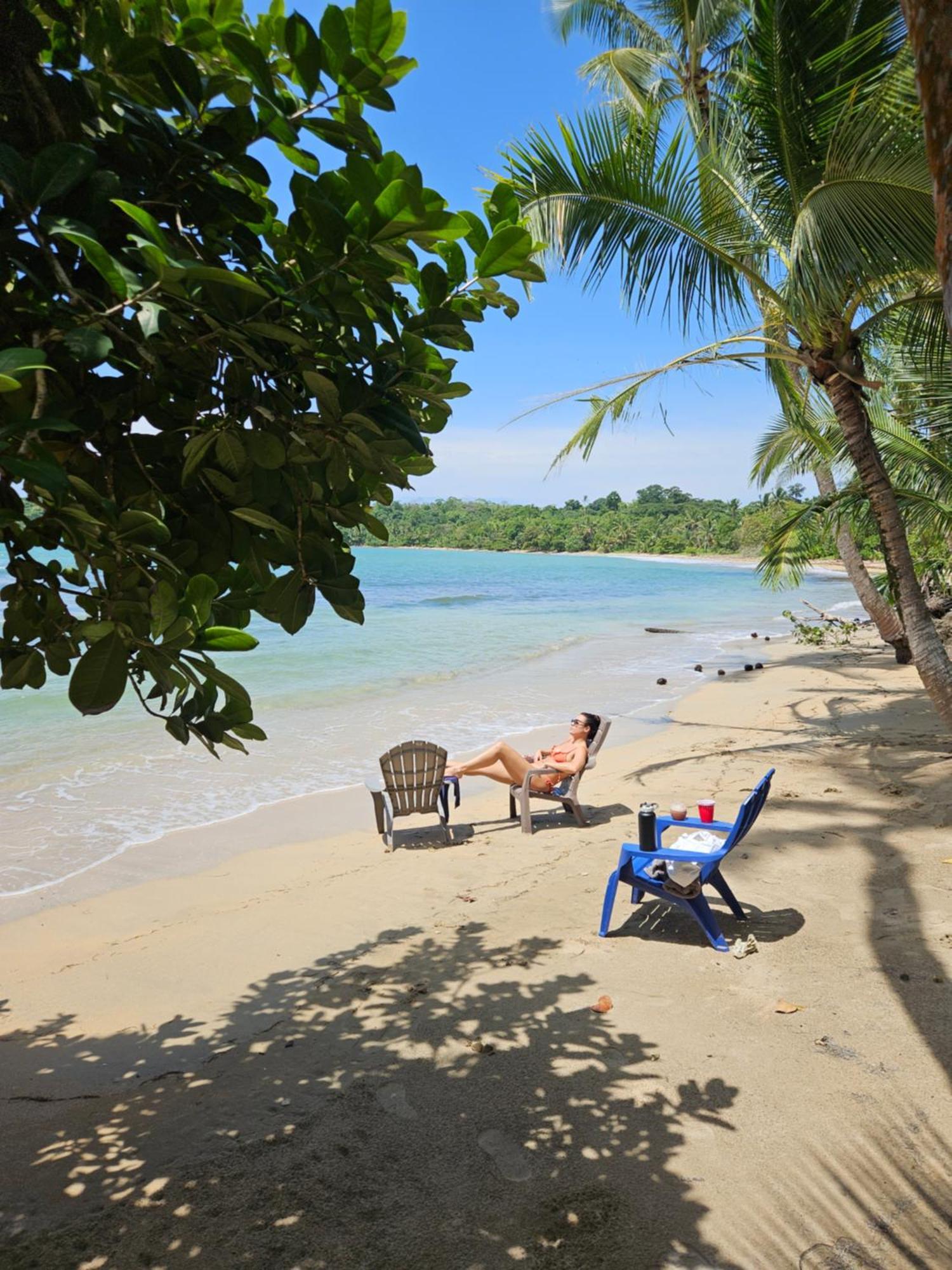 Drago Beach House - Private Beach Boca del Drago Esterno foto