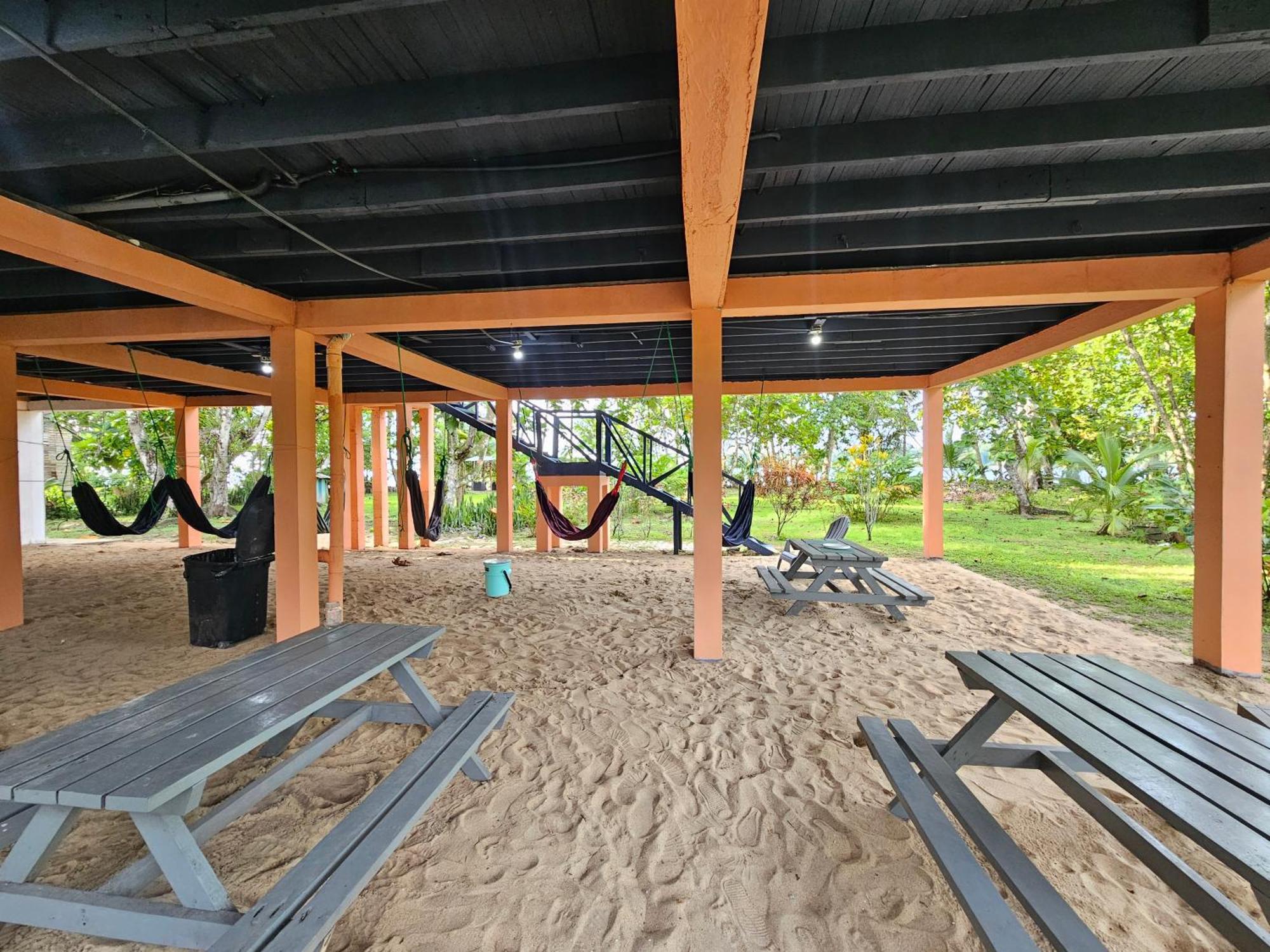 Drago Beach House - Private Beach Boca del Drago Esterno foto